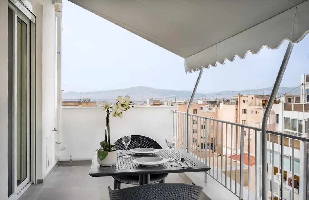 Stylish Living-Parthenon-1